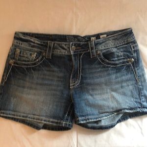 Miss Me Size 32 Jean Shorts Jp5451H4